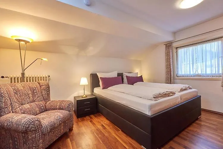 Guest house Gaestehaus Haeuslweber Reit im Winkl